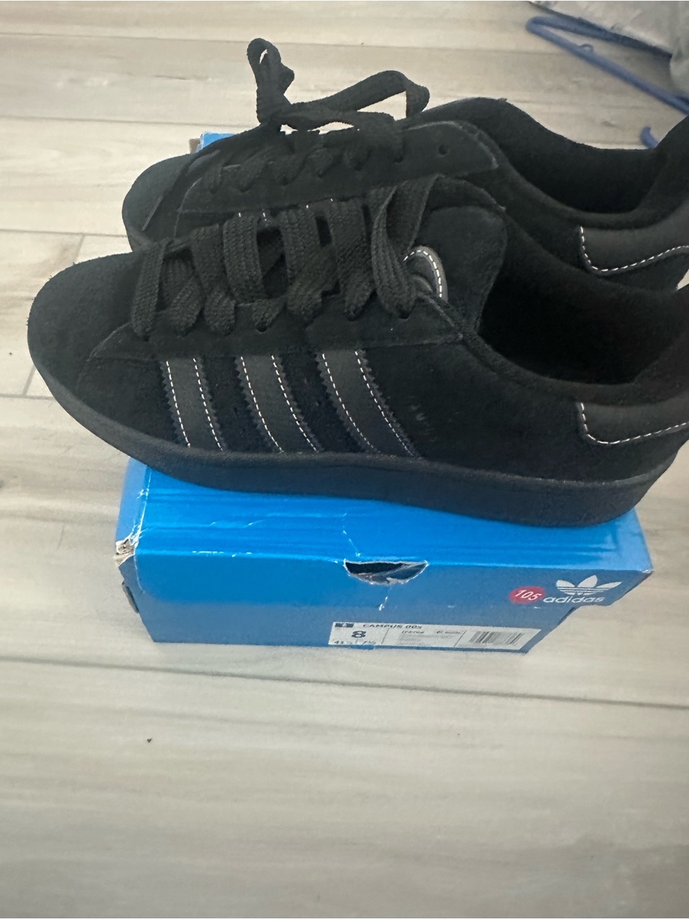 adidas Men’s Black Campus 00 Velour Low-Top Sneakers Womens 9 or Mens 8